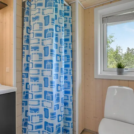 In With Sauna *